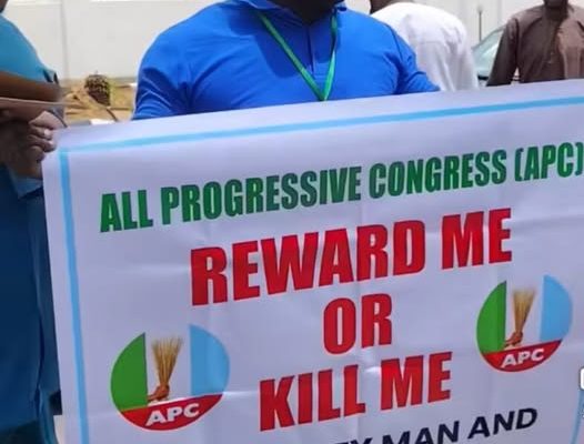 ‘I Sold My House Because Of APC’ – Man Storms Party Secretariat in Nigeria – What We Know